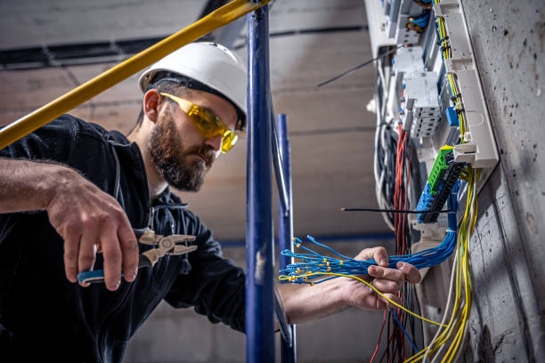Best Circuit Breaker Repair  in Pawnee, IL